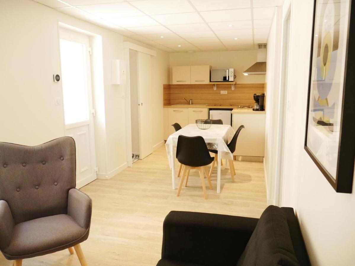 Appartement Avec Chambre - Entree Spa Incluse Bourbon-Lancy Exterior photo