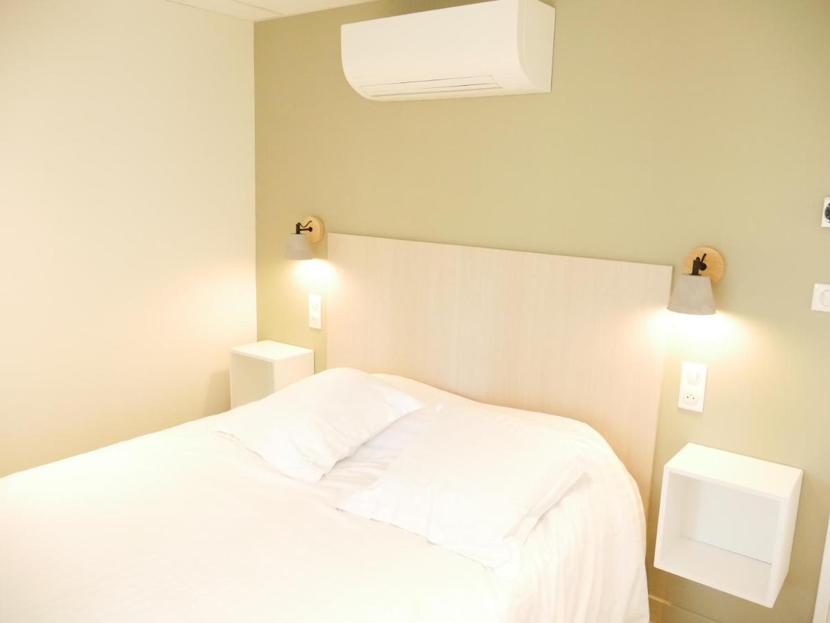 Appartement Avec Chambre - Entree Spa Incluse Bourbon-Lancy Exterior photo